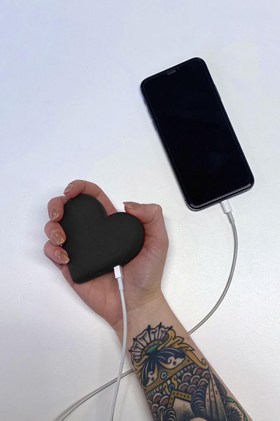 Iphone Mojipower Varavirtalahteet | Mojipower Power Bank Black Heart 2600Mah